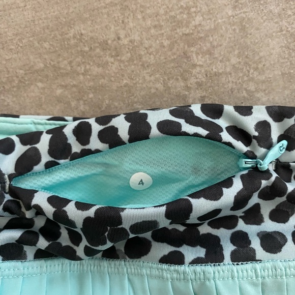 Lululemon varsity tennis skirt - Picture 4 of 6